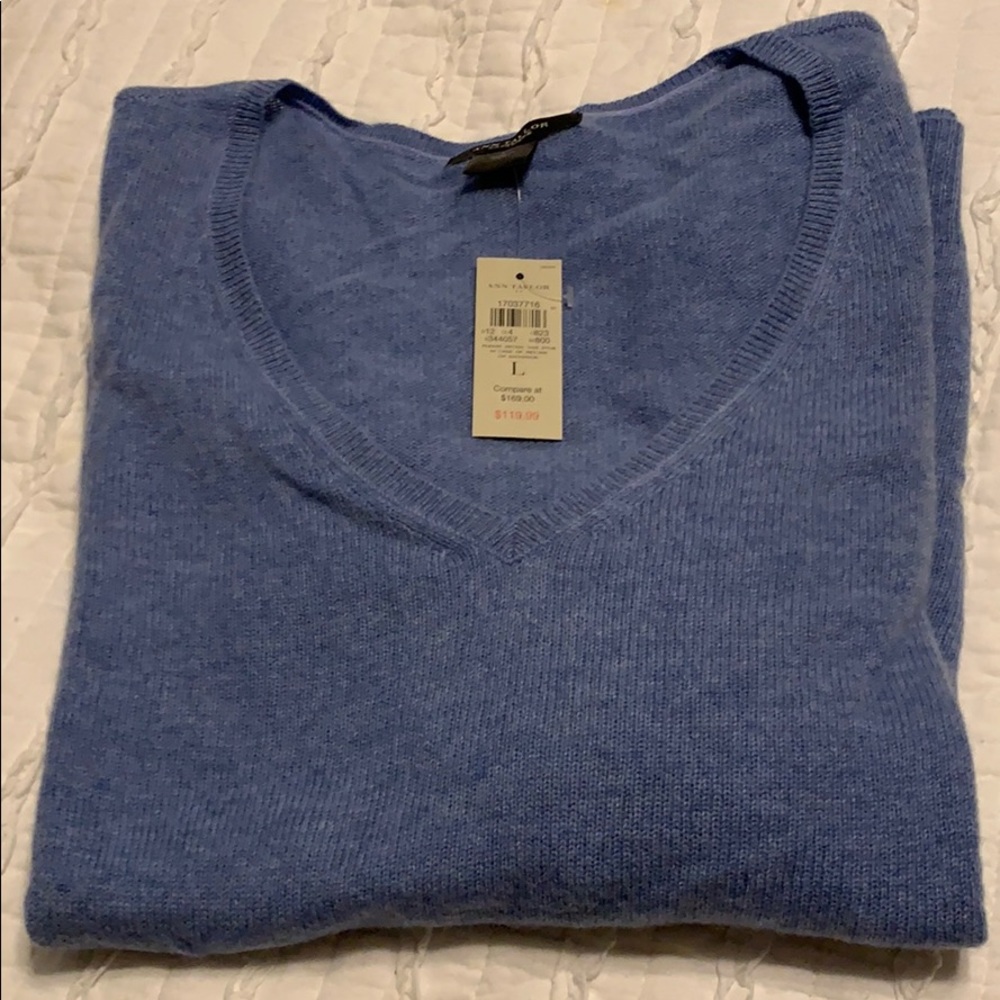 100% cashmere sweater